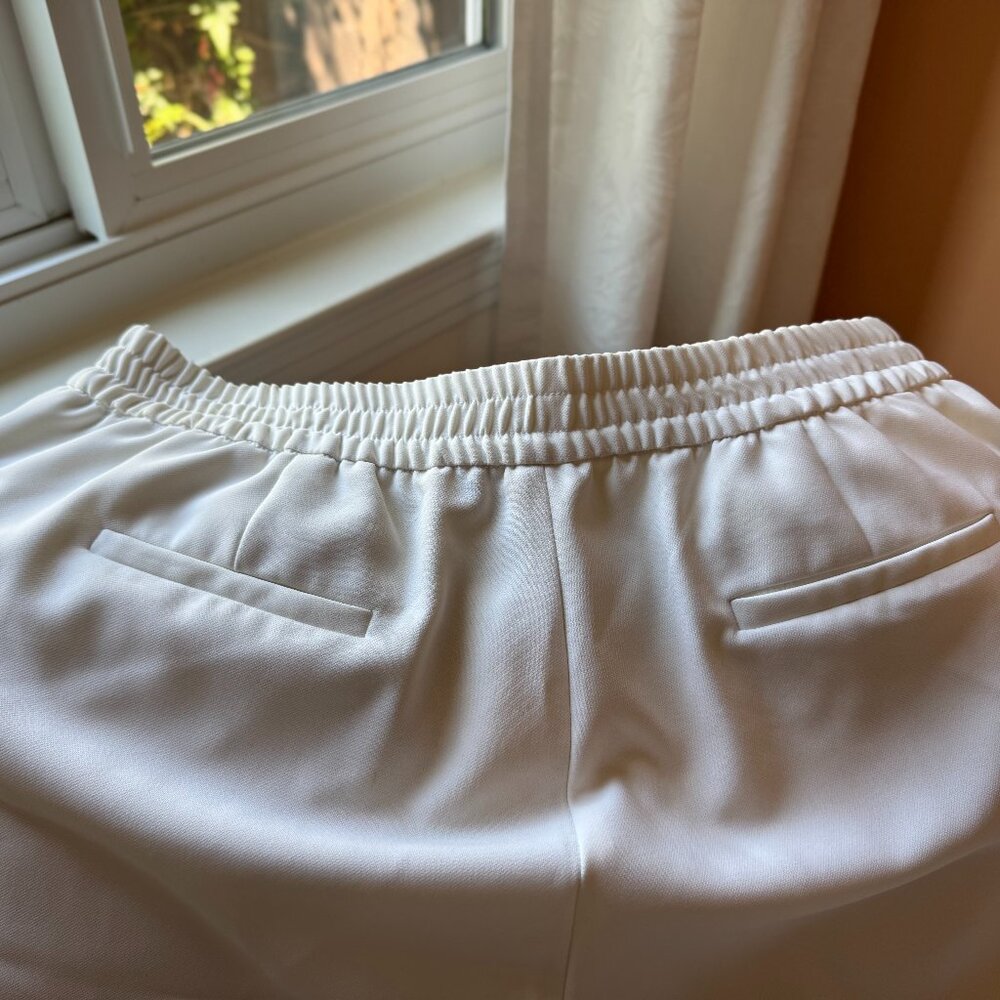 White Pants, Elastic Waist - Super Flattering Crepe Material